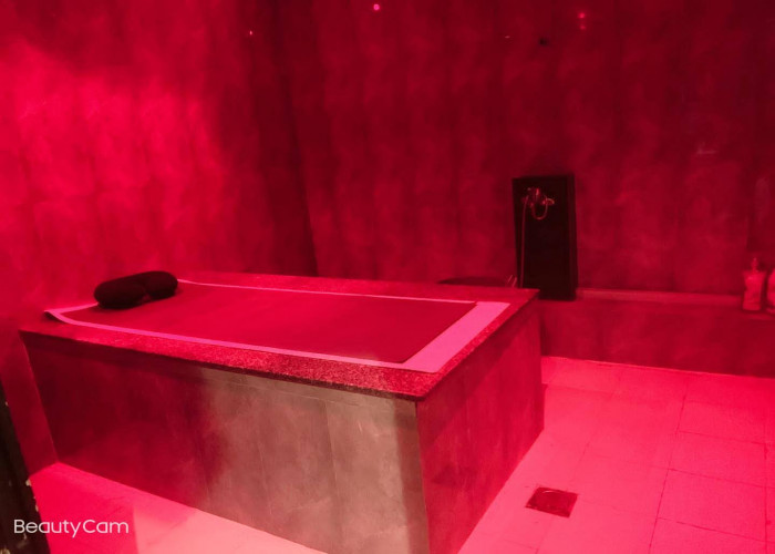 Sale Spa Massage 4 Star Hotel 1.2 Million Dhiram 8 Rooms + 1 Moroccan Bath