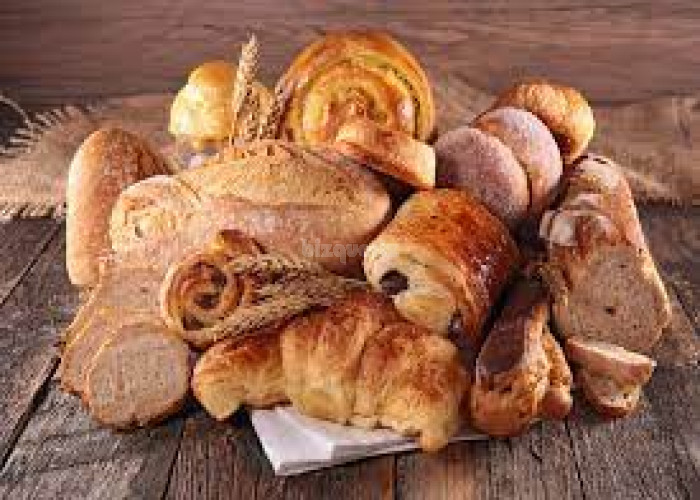  BUSINESS FOR SALE !!! RUNNING RESTAURANT FOR SALE IN MAIN ROAD OF KARAMA. DUBAI.