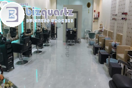 Ladies Beauty Salon in Dubai Al Hamriya صالون سبا للسيدات مربح للبيع في الحمرية دبي